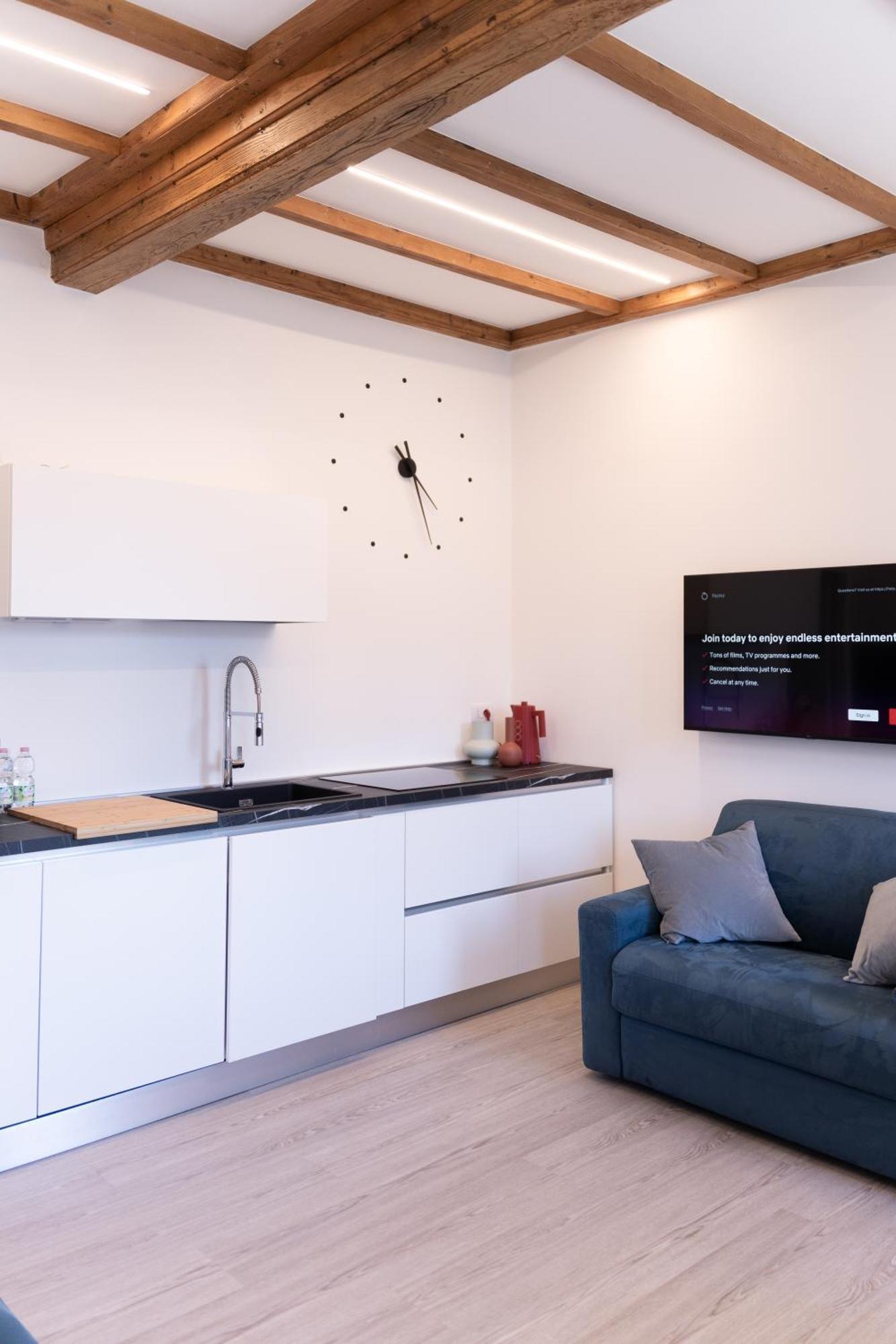 Belvedere 237B Lakeview Luxury Apartment Ghiffa Ngoại thất bức ảnh